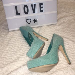 Bcbg heels